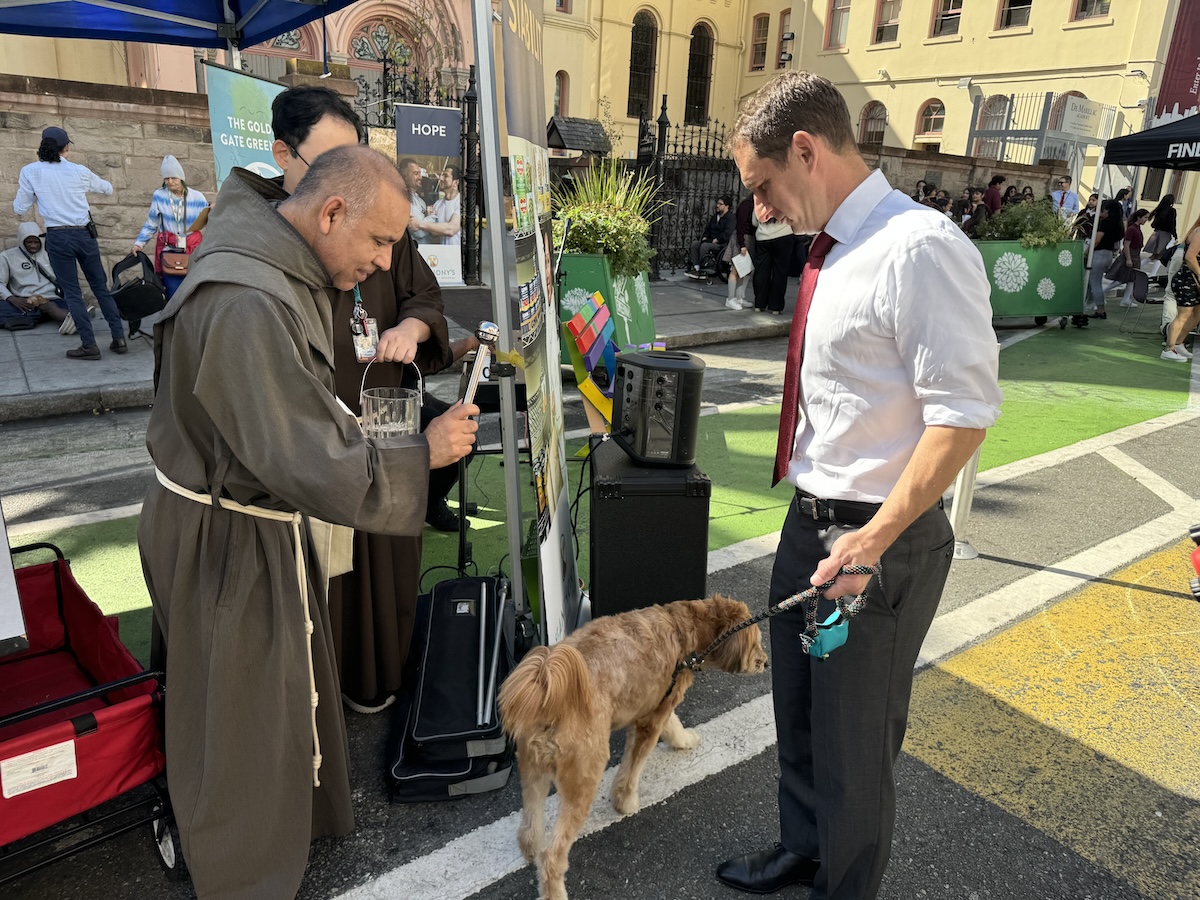 Celebrating St. Francis with the Blessing of the Animals at St. Anthony Foundation